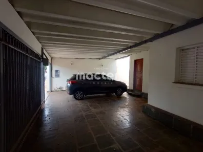 Casa com 3 Quartos à venda, 230m² no Campos Elíseos, Ribeirão Preto