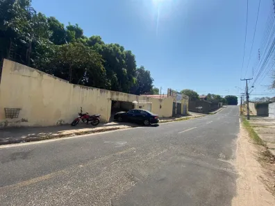 Casa com 3 Quartos à venda, 240m² no Ininga, Teresina