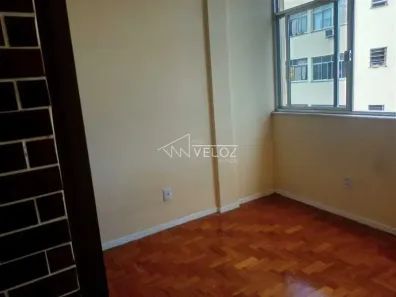 Kitnet à venda, 25m² no Centro, Rio de Janeiro