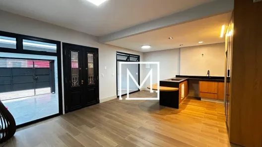 Sobrado com 2 Quartos à venda, 137m² no Vila Dom Pedro I, São Paulo