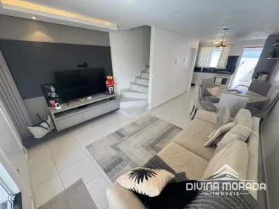 Casa com 2 Quartos à venda, 72m² no Floresta, Joinville