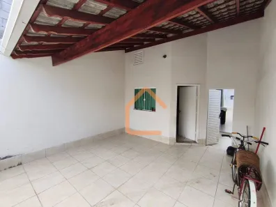 Casa com 3 Quartos à venda, 100m² no Jardim Olímpico, Pouso Alegre