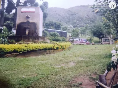 Fazenda/Sítio com 5 Quartos à venda, 180m² no Franceses, Carvalhos