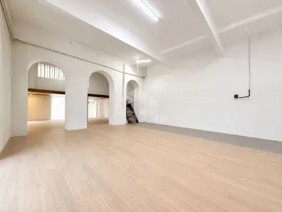 Ponto Comercial para alugar, 220m² no Centro Histórico, Porto Alegre