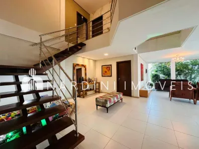 Casa de Condomínio com 5 Quartos à venda, 270m² no Cidade Universitária, Petrolina