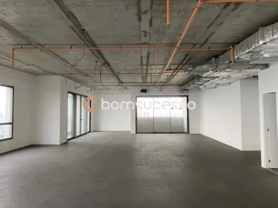 Sala Comercial para alugar, 250m² no Cidade Mãe do Céu, São Paulo
