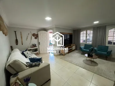 Casa com 6 Quartos à venda, 128m² no Guará II, Brasília