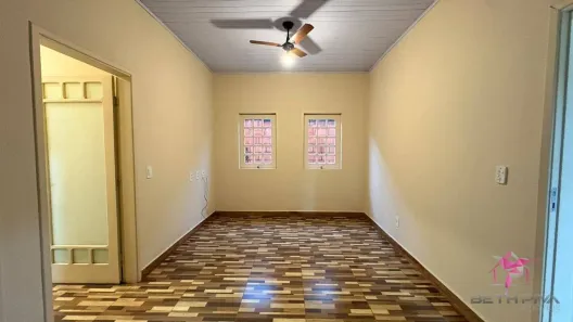 Casa com 5 Quartos à venda, 212m² no Centro, Leme