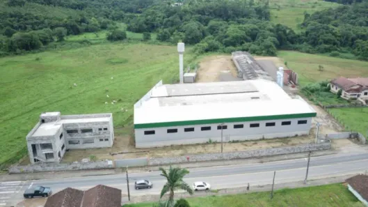 Galpão/Depósito/Armazém para alugar, 1370m² no Ribeirão do Bugre, Luiz Alves