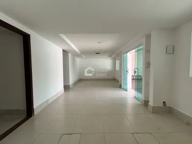 Casa com 3 Quartos à venda, 250m² no Lagoa Nova, Natal
