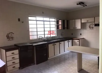 Casa com 4 Quartos à venda, 286m² no Jardim Brasil, Bauru