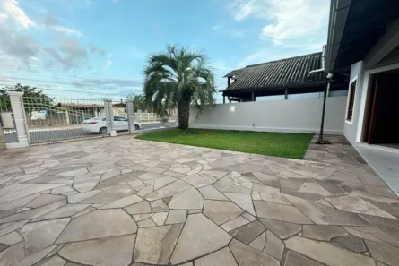 Casa de Condomínio com 3 Quartos à venda, 200m² no Mathias Velho, Canoas