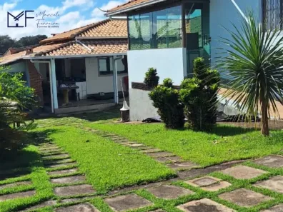 Casa com 4 Quartos à venda, 340m² no Centro, Florestal