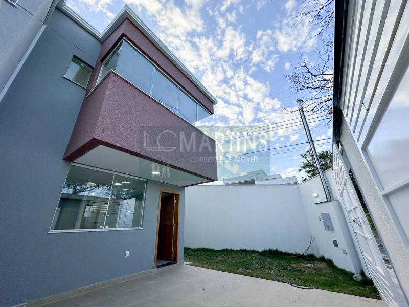 Casa com 3 quartos — Itapoã, Belo Horizonte