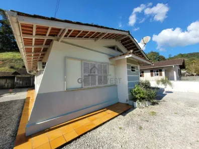 Casas à venda em Brusque, SC - Viva Real