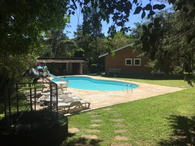 Fazenda/Sítio com 4 Quartos à venda, 1456m² no Santa Clara, Jundiaí