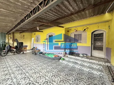 Casa com 4 Quartos à venda, 140m² no Recanto das Emas, Brasília