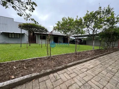 Casa com 3 Quartos à venda, 180m² no Petrópolis, Caxias do Sul