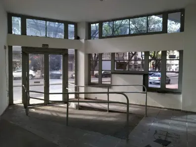 Ponto Comercial para alugar, 1200m² no Santo Antônio, Belo Horizonte