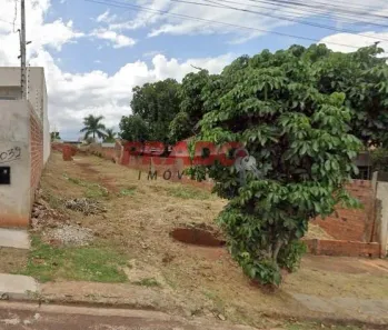 Lote/Terreno à venda, 530m² no Portal das Torres, Maringá