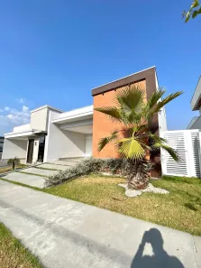 Casa de Condomínio com 3 Quartos para alugar, 142m² no Condomínio Primor das Torres, Cuiabá