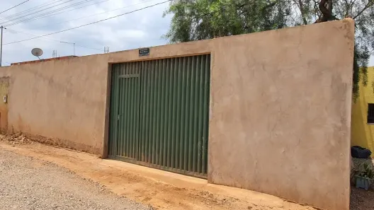 Casa com 3 Quartos à venda, 330m² no Arapoanga, Brasília