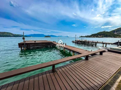 Casa com 5 Quartos à venda, 540m² no Balneário, Angra dos Reis
