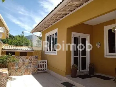 Casa de Condomínio com 3 Quartos à venda, 219m² no Vargem Grande, Rio de Janeiro