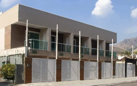 Casa com 2 Quartos à venda, 89m² no Bangu, Rio de Janeiro