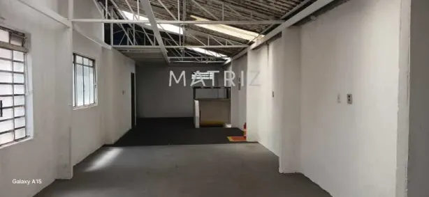 Galpão/Depósito/Armazém à venda, 242m² no Bela Vista, São Paulo