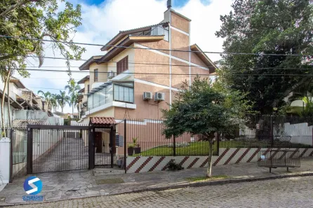 Casa de Condomínio com 3 Quartos à venda, 240m² no Jardim Isabel, Porto Alegre