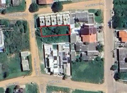 Lote/Terreno à venda, 330m² no Getúlio Vargas, Bagé