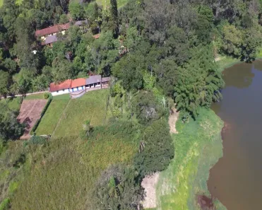 Fazenda/Sítio com 4 Quartos à venda, 10m² no , Piracaia