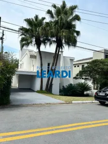 Casa de Condomínio com 4 Quartos para alugar, 342m² no Alphaville Residencial Dois, Barueri