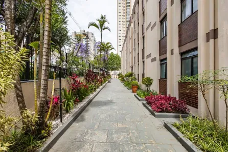 Apartamento com 3 Quartos para alugar, 75m² no Portão, Curitiba