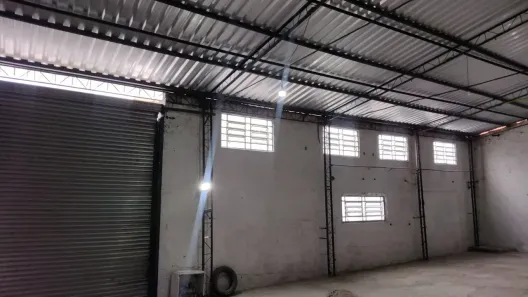 Galpão/Depósito/Armazém para alugar, 220m² no Vila Nova Savoia, São Paulo
