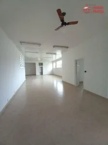 Imóvel Comercial com 4 Quartos para alugar, 297m² no Centro, Guaratinguetá