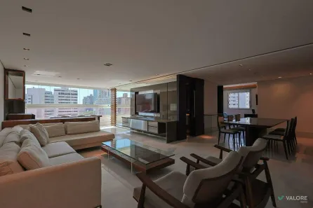 Apartamento com 3 Quartos para alugar, 174m² no Savassi, Belo Horizonte