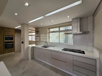 Apartamento com 2 Quartos à venda, 135m² no Centro, Divinópolis