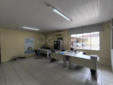 Casa com 3 Quartos à venda, 66m² no Roçado, São José