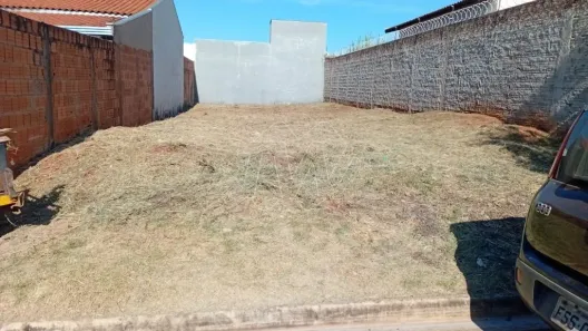 Lote/Terreno à venda, 200m² no Residencial Vista do Horto, Araraquara