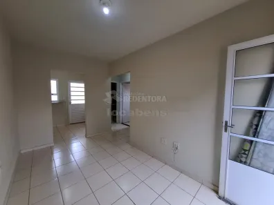 Casa com 2 Quartos para alugar, 45m² no Parque Residencial Dignidade, São José do Rio Preto