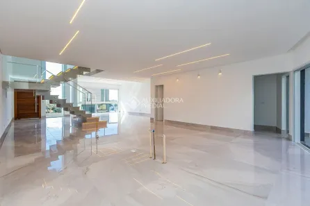 Casa de Condomínio com 3 Quartos à venda, 350m² no Santa Cândida, Curitiba