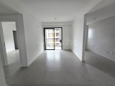 Apartamento com 2 Quartos à venda, 74m² no Centro, Florianópolis