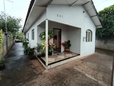 Casa com 2 Quartos à venda, 60m² no Jardim São Jorge, Maringá