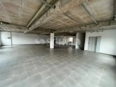 Prédio Comercial para alugar, 600m² no Cidade Ademar, São Paulo
