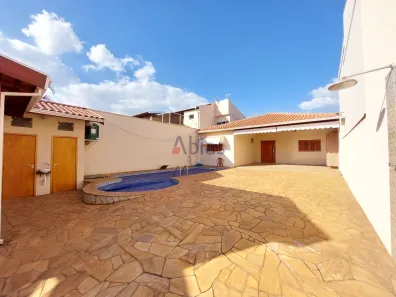 Casa com 2 Quartos para alugar, 135m² no Jardim Embaré, São Carlos