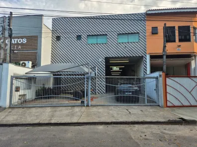 Galpão/Depósito/Armazém à venda, 396m² no Jardim Leocádia, Sorocaba