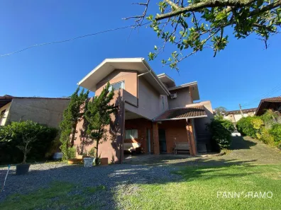 Casa com 3 Quartos à venda, 156m² no Velha Central, Blumenau