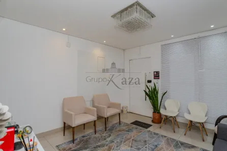 Casa com 2 Quartos à venda, 131m² no Pinheiros, São Paulo